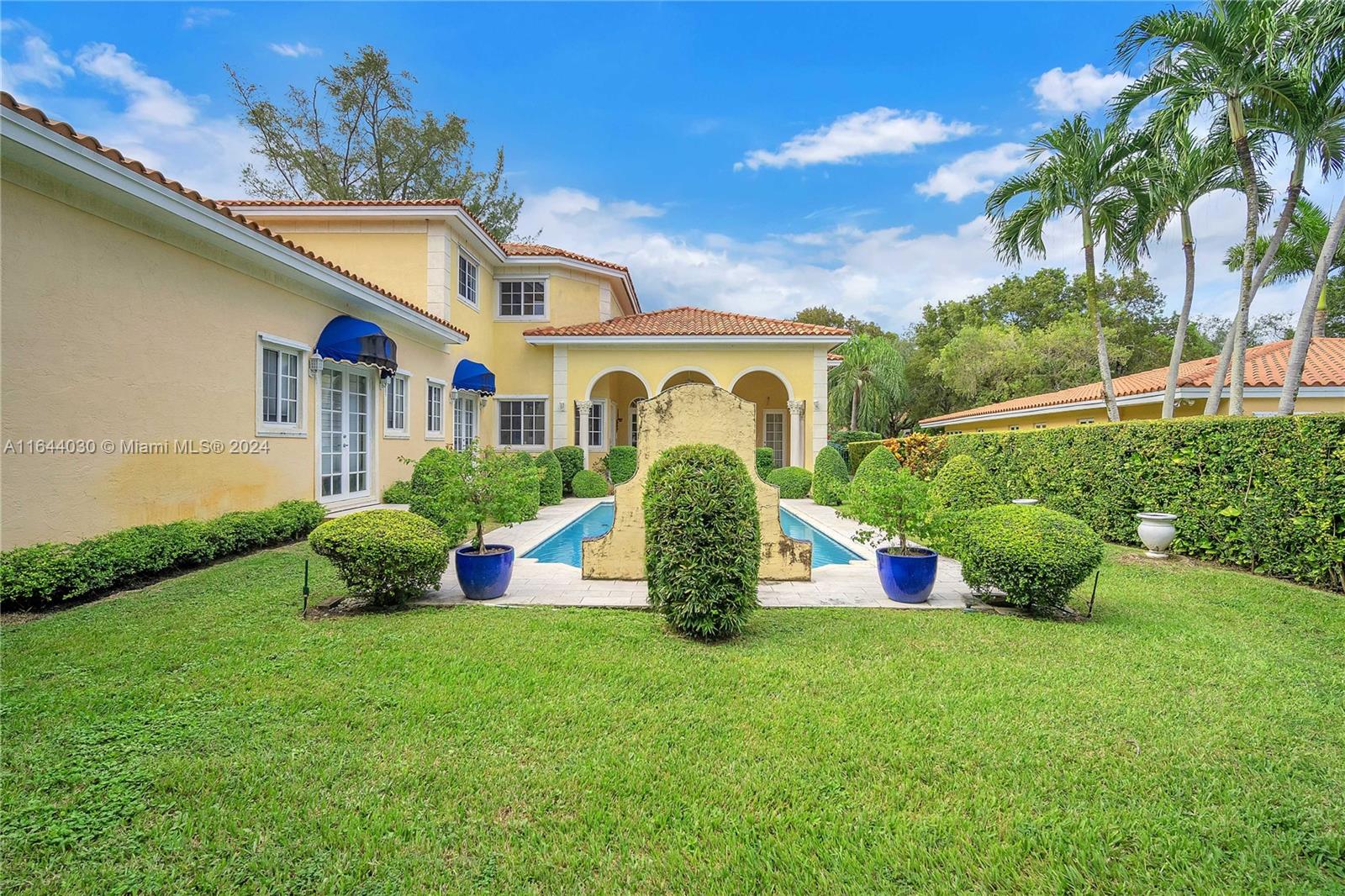 CORAL GABLES SEC E - Residential