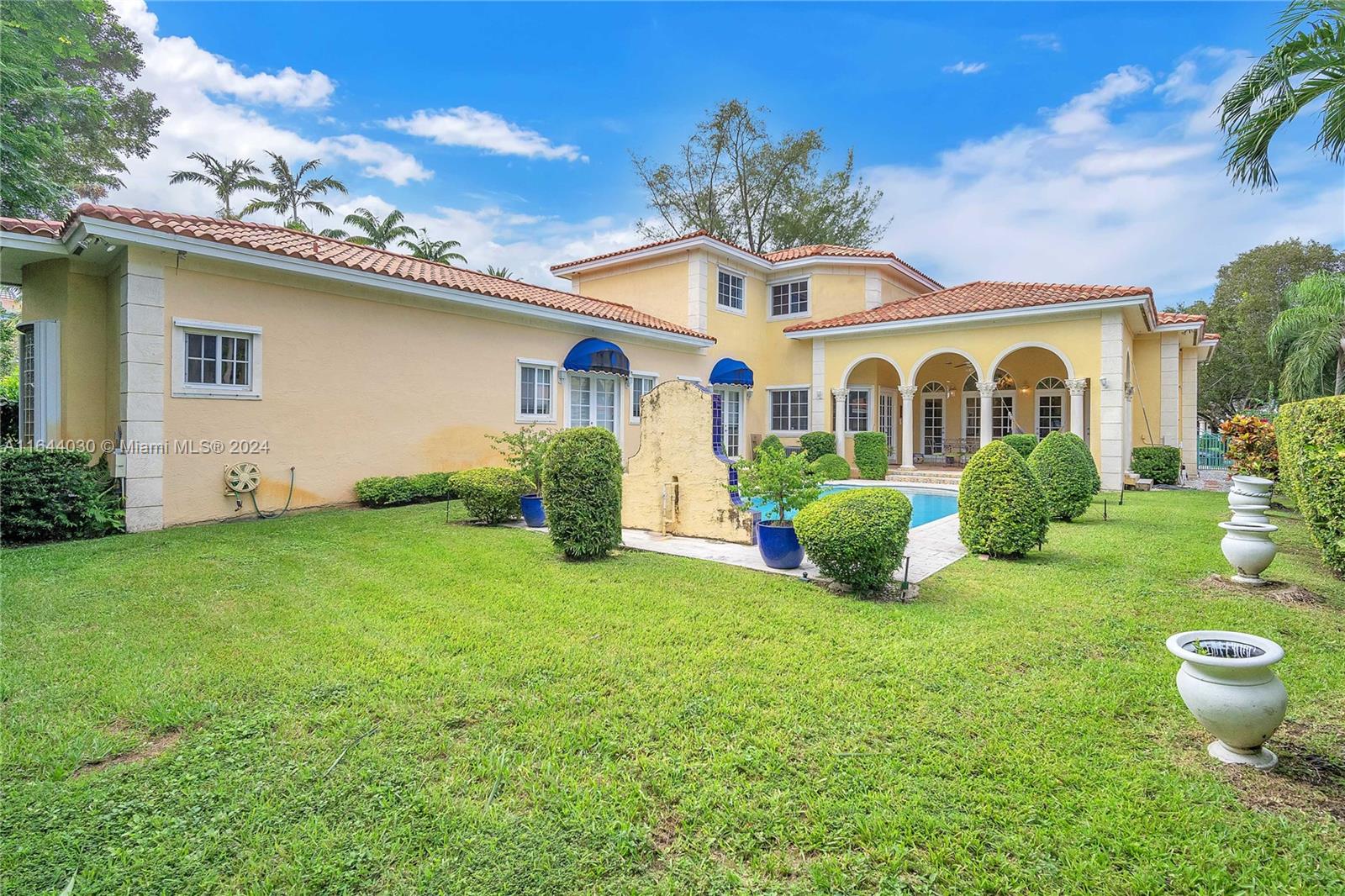 CORAL GABLES SEC E - Residential