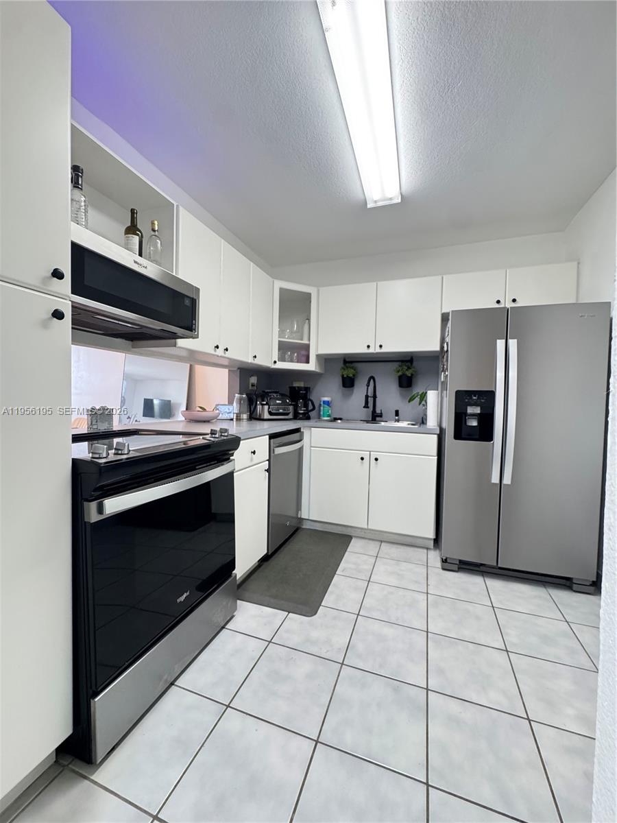 500 Three Islands Blvd 119