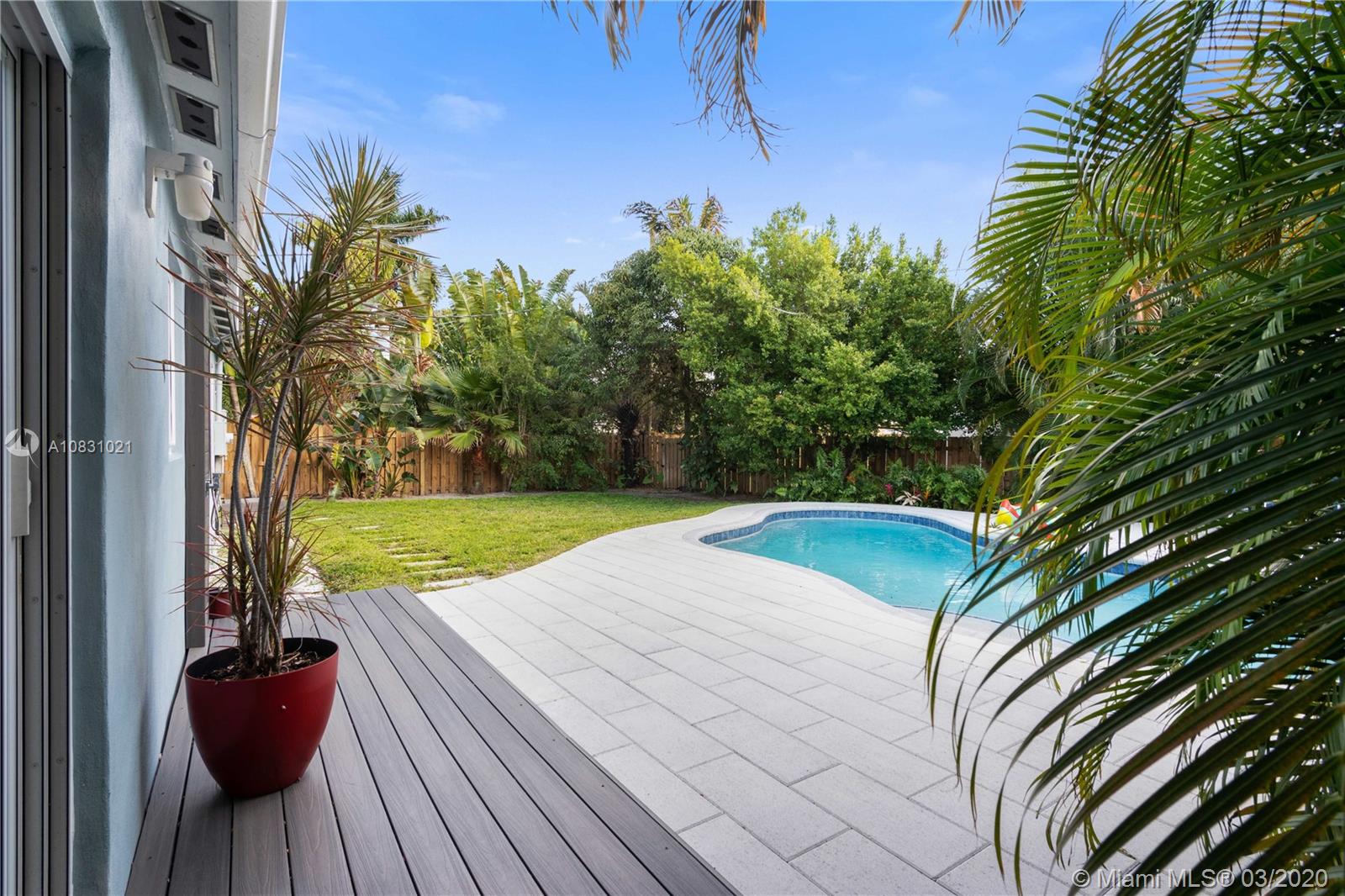 SUN SET MANORS FIRST ADD - Residential