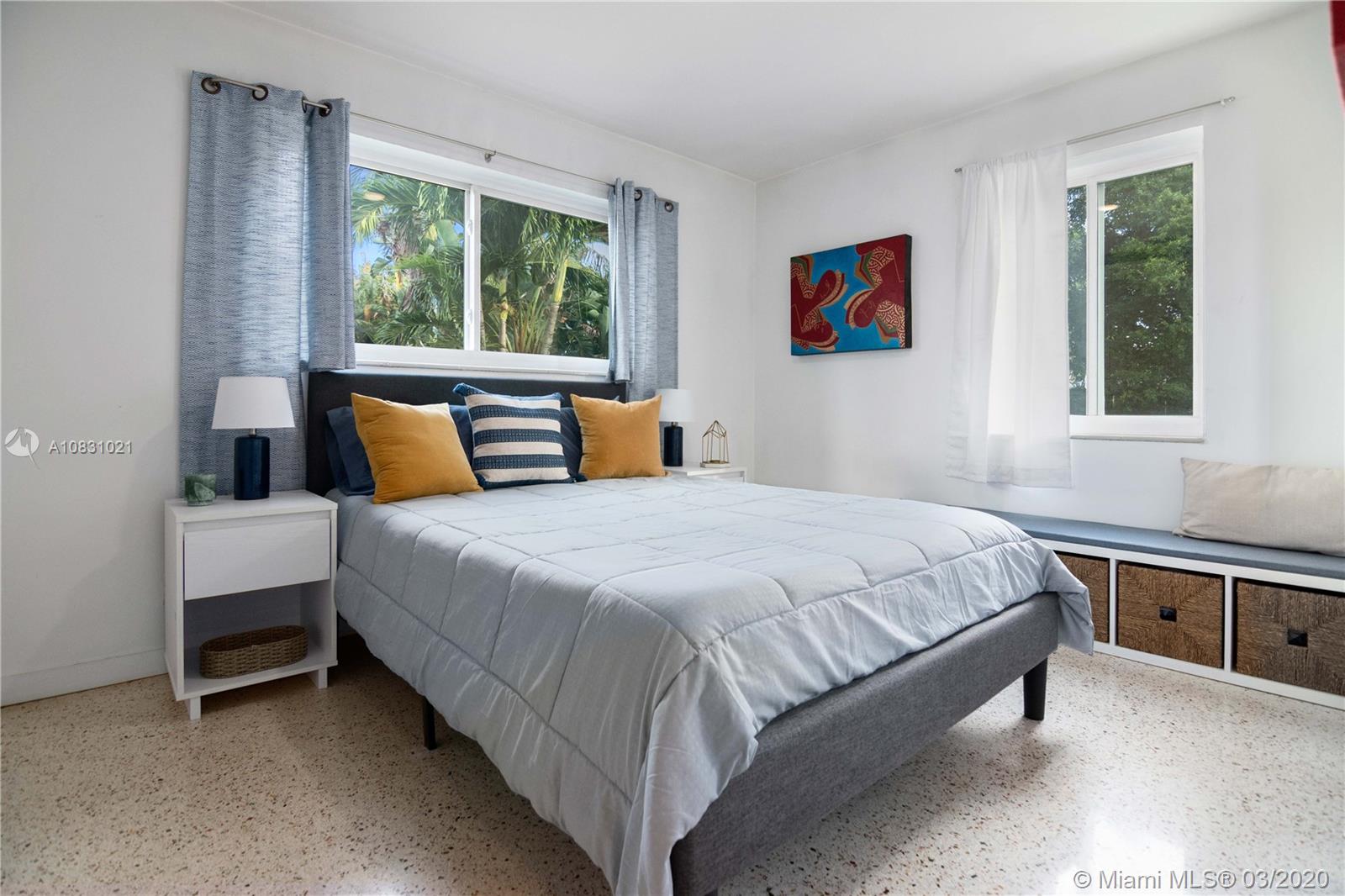 SUN SET MANORS FIRST ADD - Residential