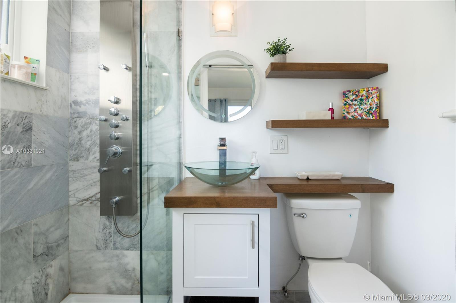 SUN SET MANORS FIRST ADD - Residential