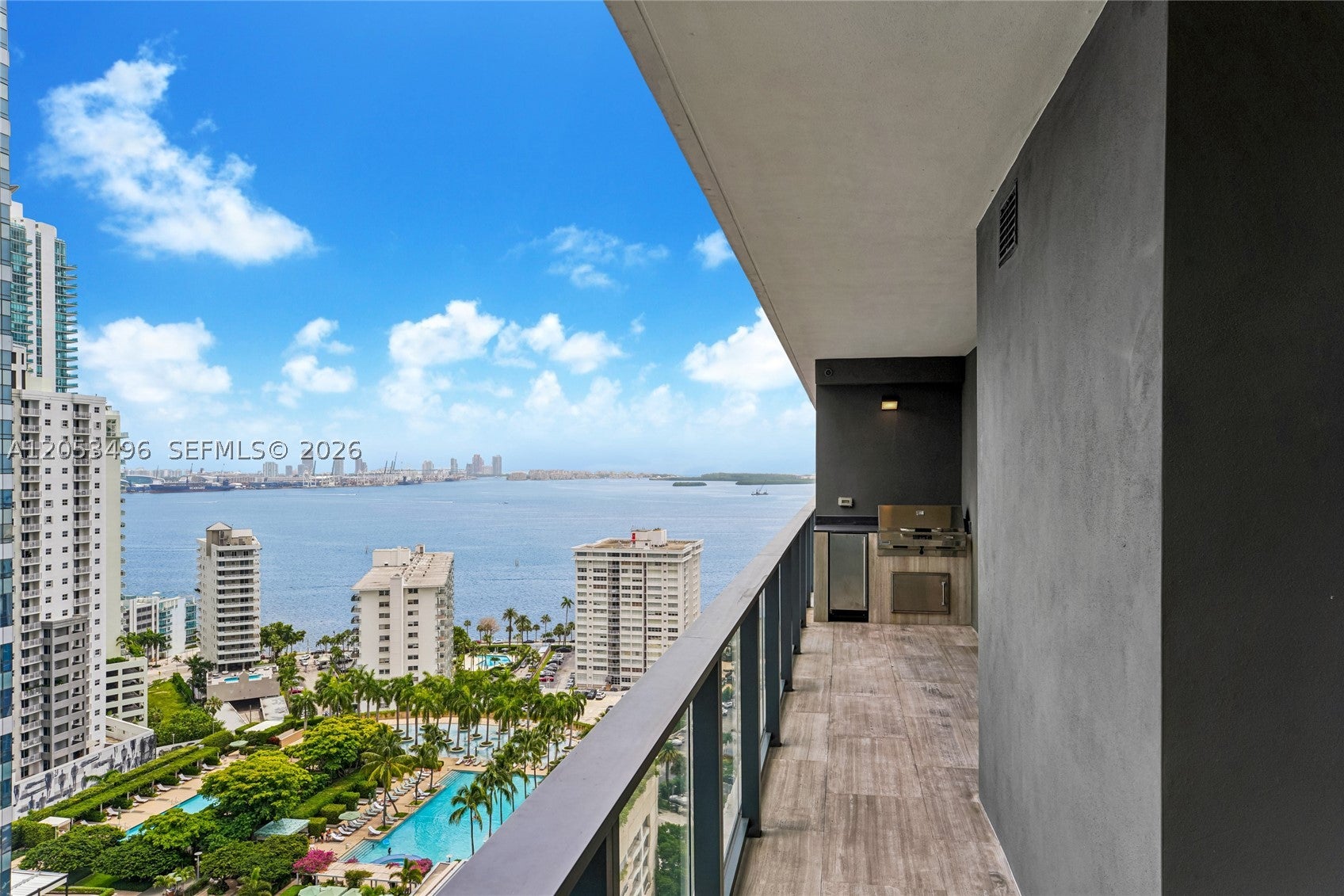 1451 Brickell Ave 2306