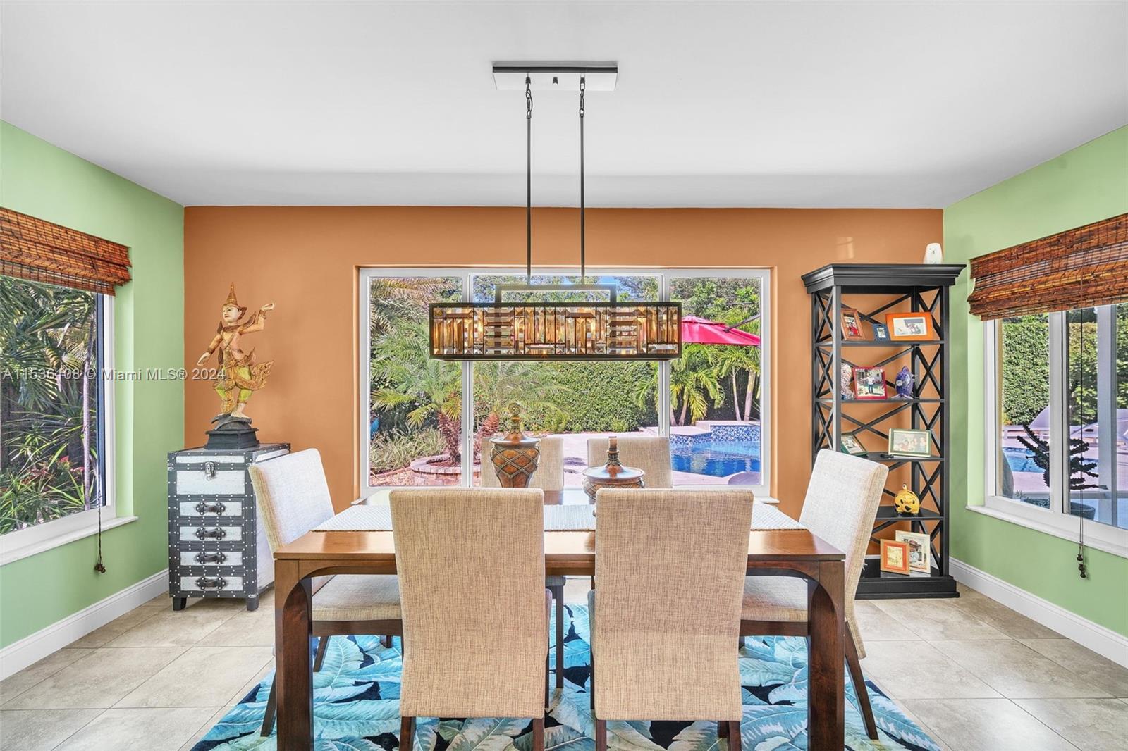 HILLBROOK - Residential