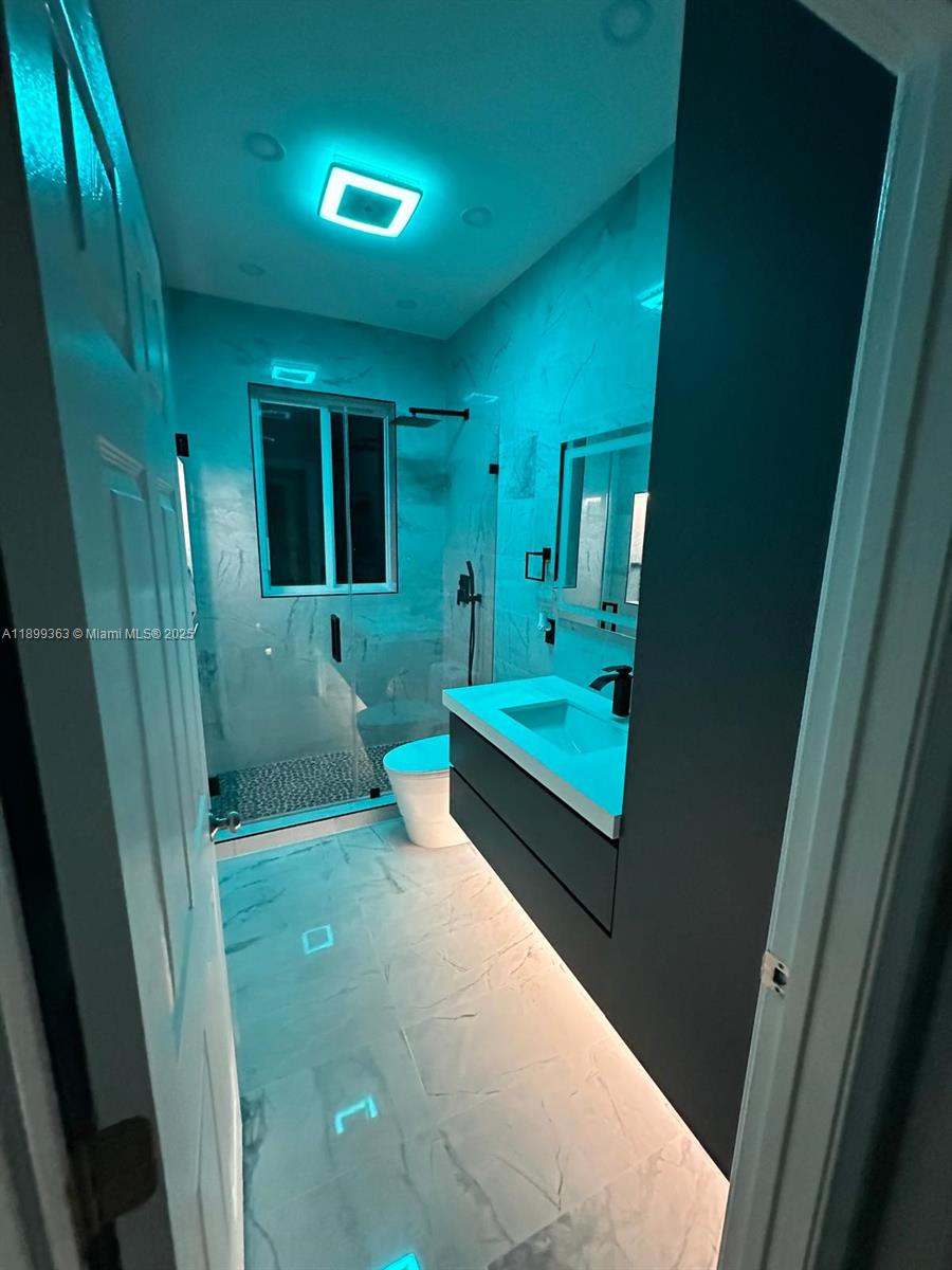 WATERFORD LANDING - Residential Lease