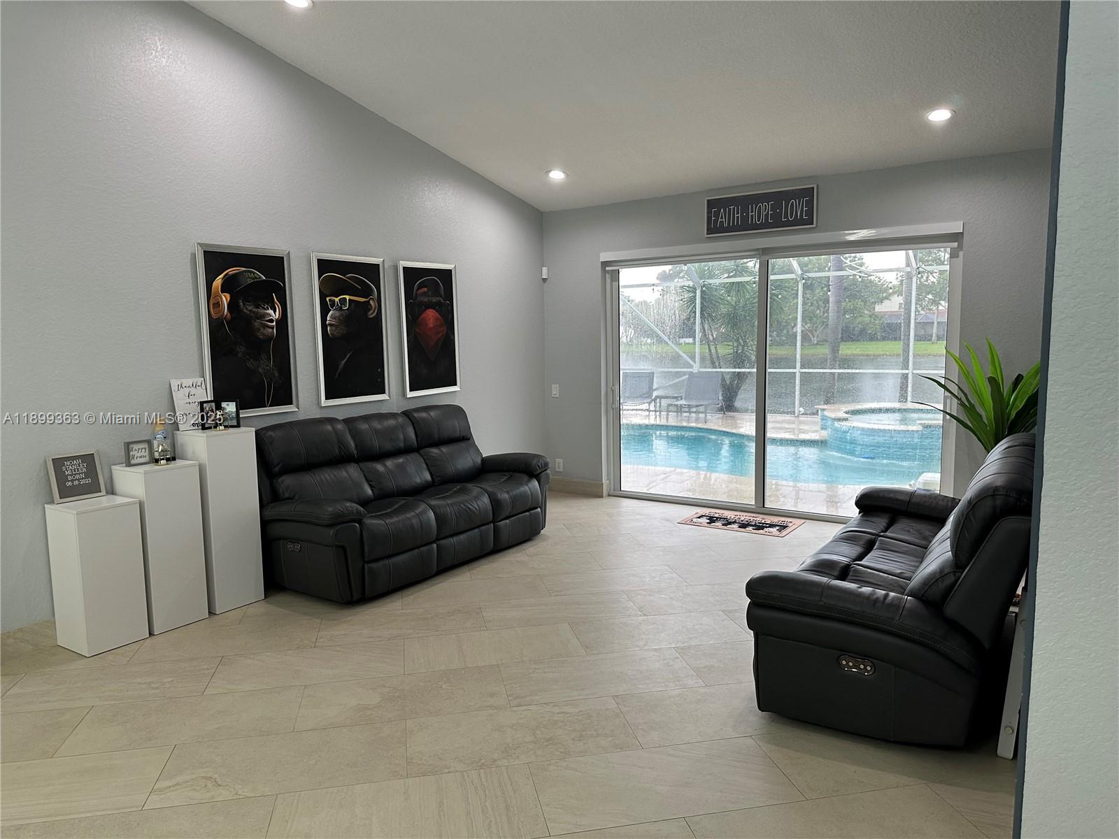 WATERFORD LANDING - Residential Lease