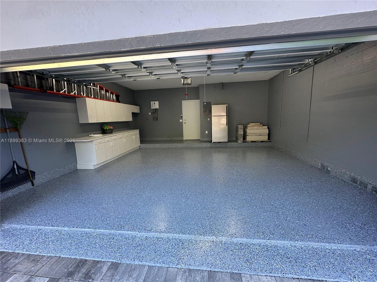 WATERFORD LANDING - Residential Lease