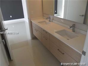 BAY HOUSE MIAMI CONDO - Residential Lease