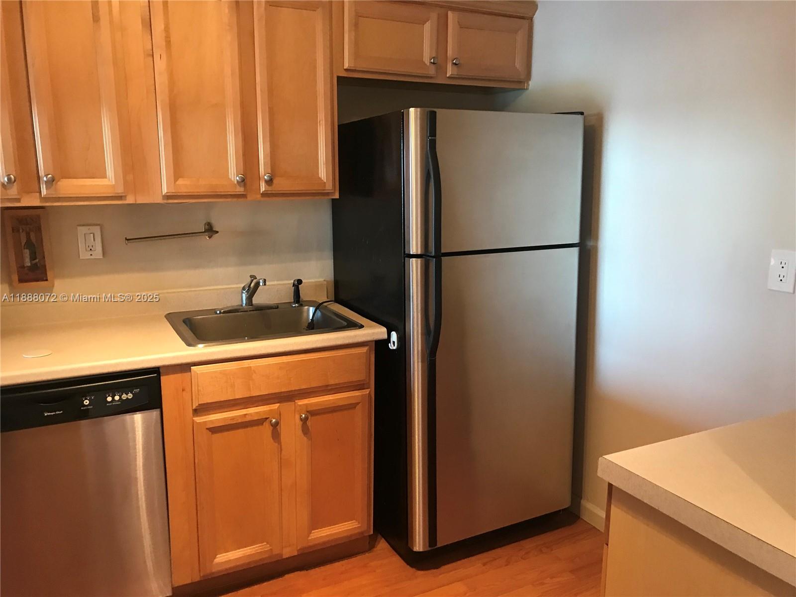 OCEANVIEW PARK CONDO - Residential