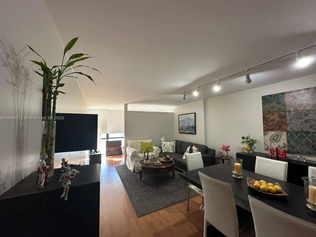 OCEANVIEW PARK CONDO - Residential