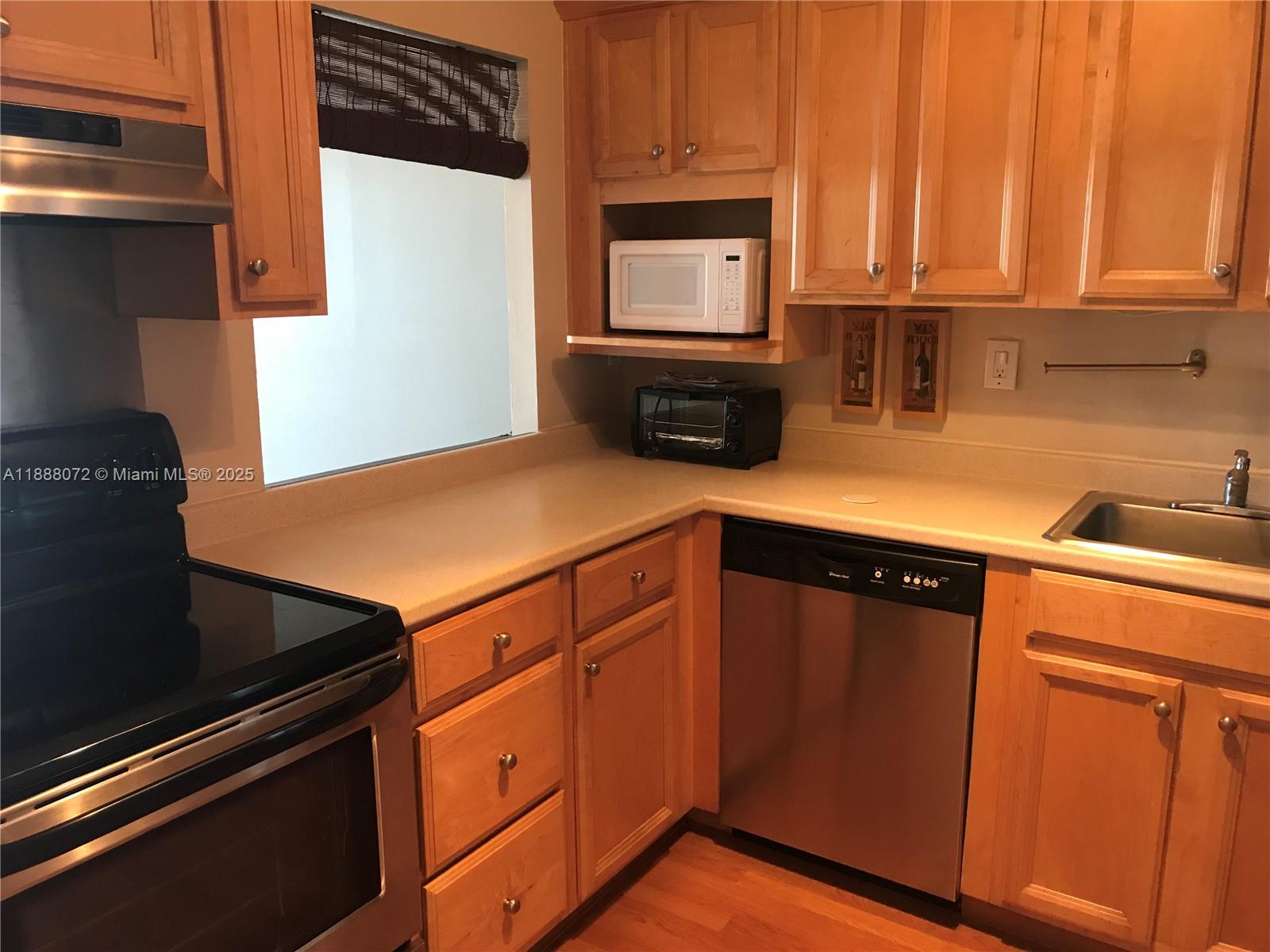 OCEANVIEW PARK CONDO - Residential