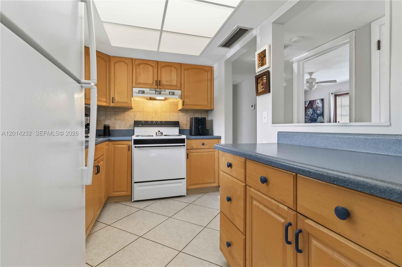 WESTCHESTER ARMS CO-OP - Residential