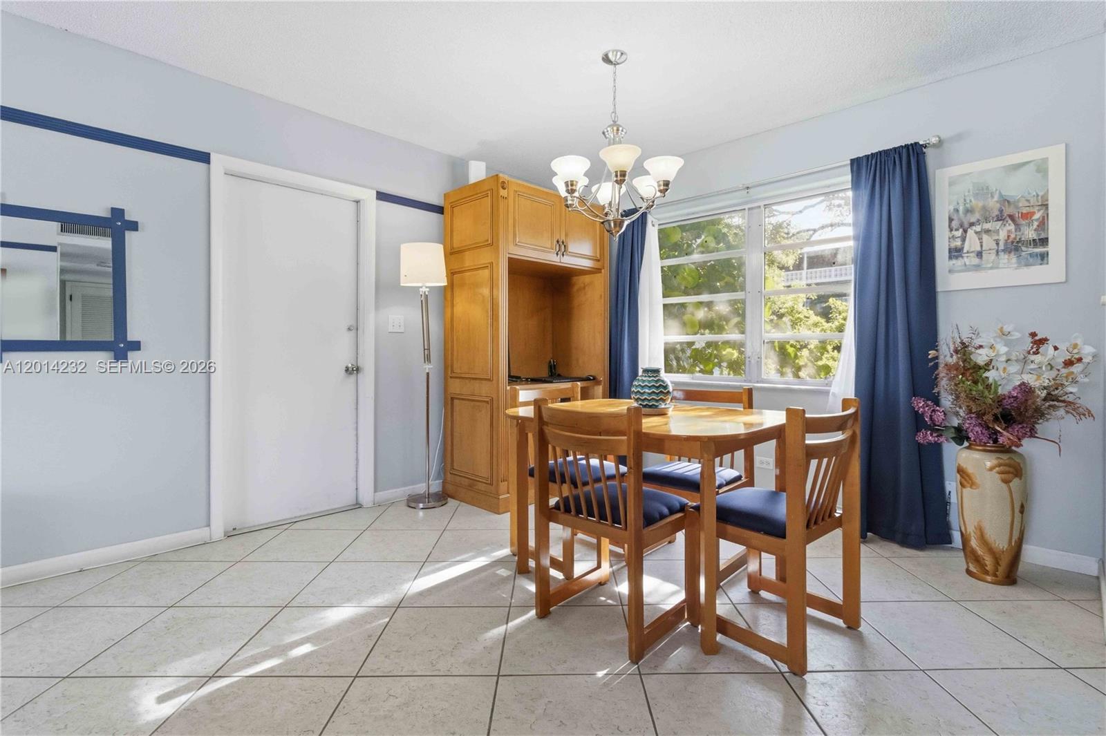WESTCHESTER ARMS CO-OP - Residential