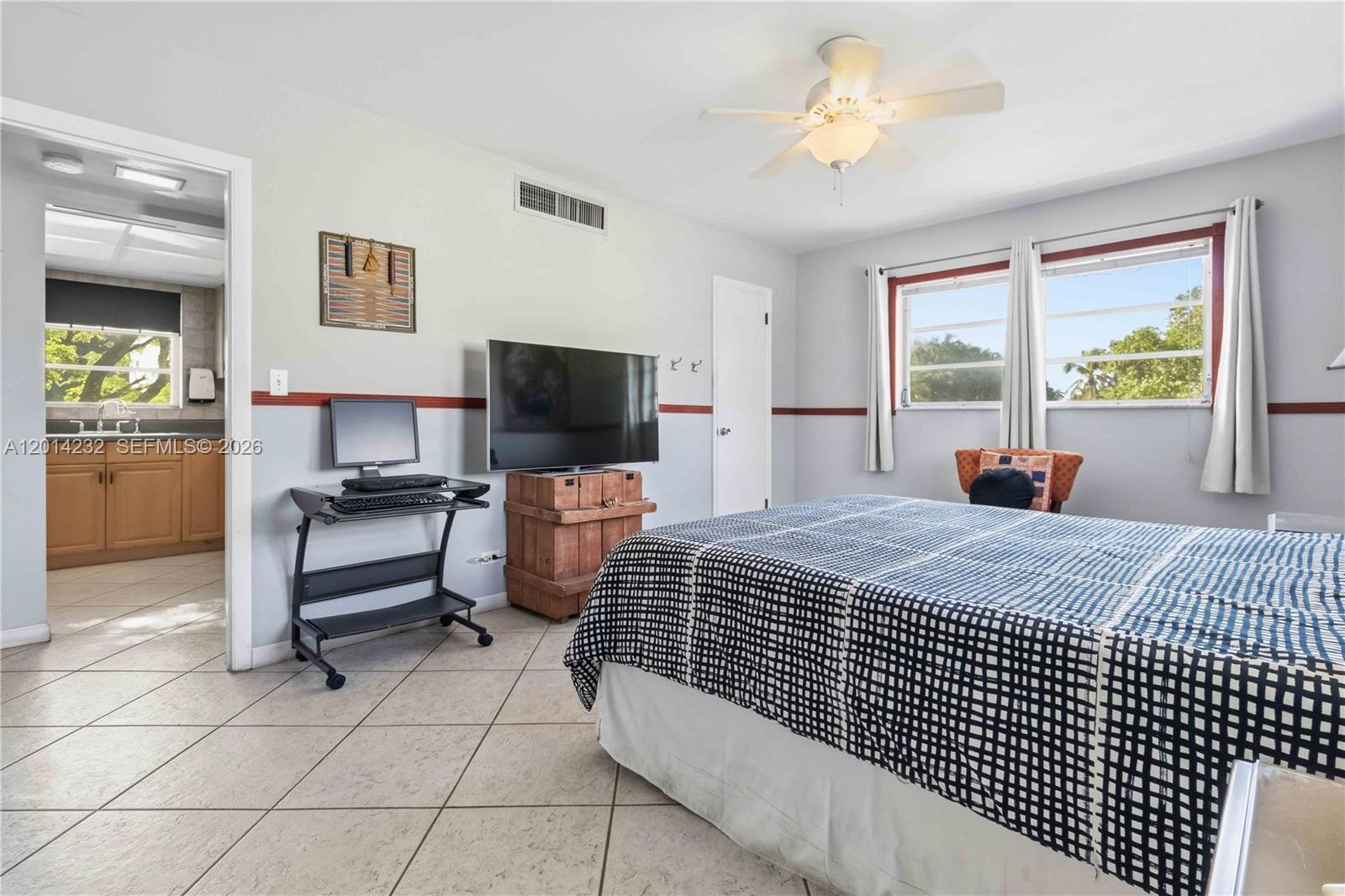 WESTCHESTER ARMS CO-OP - Residential
