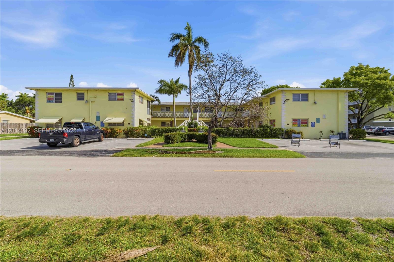 WESTCHESTER ARMS CO-OP - Residential