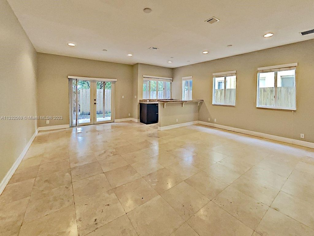 Photo of 506 SW 10th St, Fort Lauderdale, FL 33315 (MLS # A11332069)