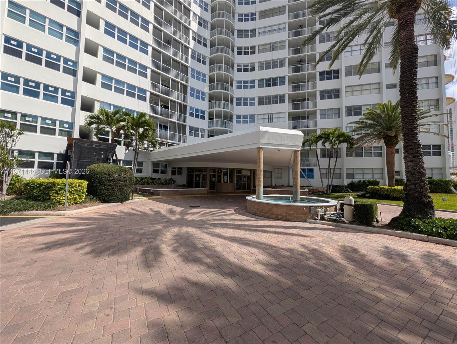 100 Golden Isles Dr PH9