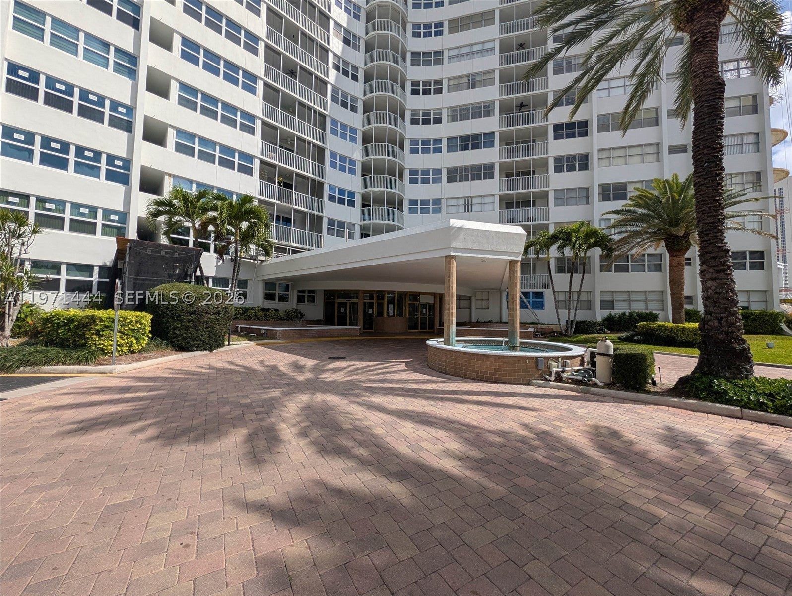100 Golden Isles Dr PH9