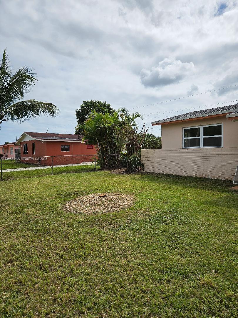 SO MIAMI HEIGHTS MANOR - Residential