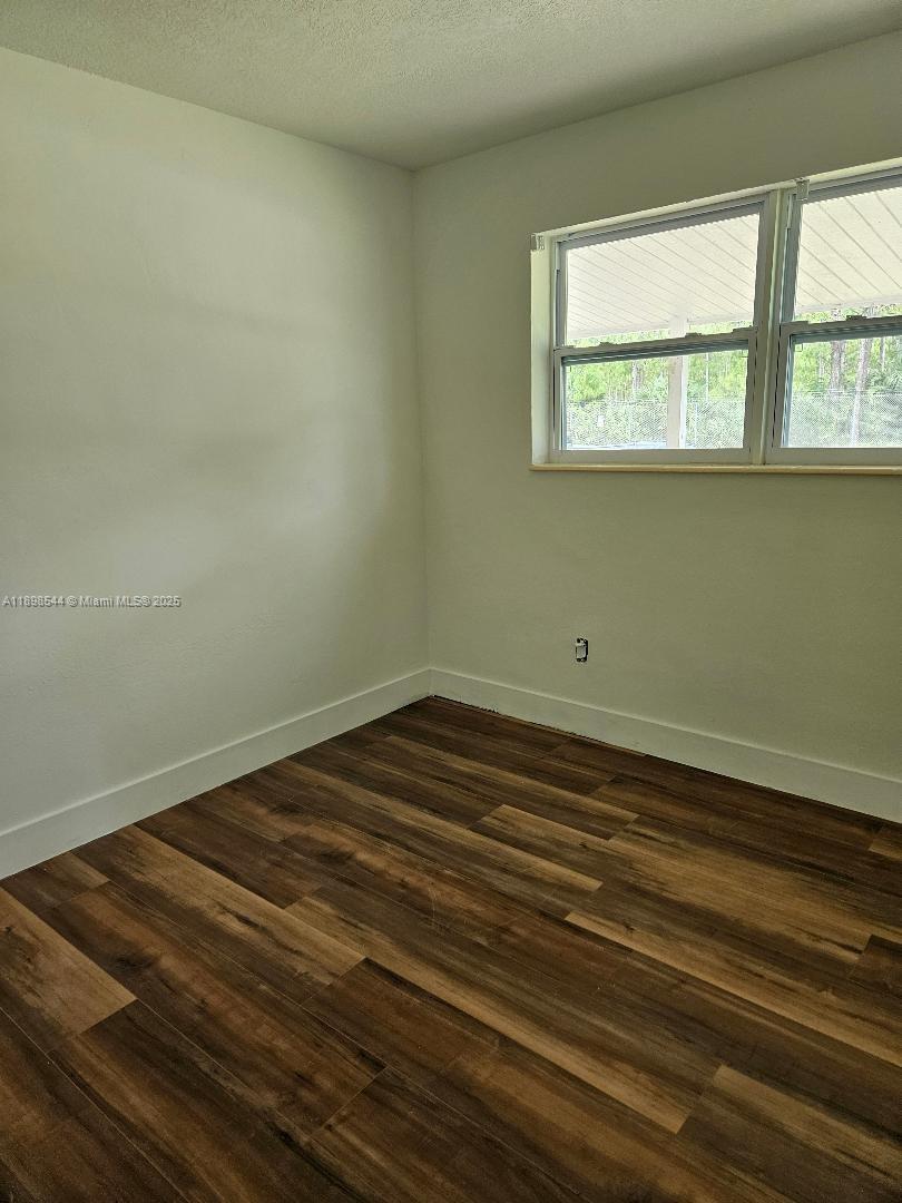 SO MIAMI HEIGHTS MANOR - Residential