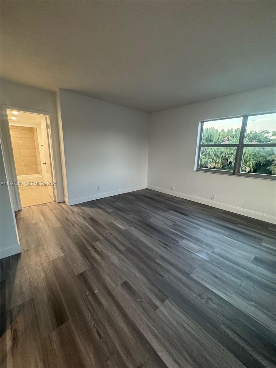 MIDDLE RIVER TOWER CONDO - Residential Lease