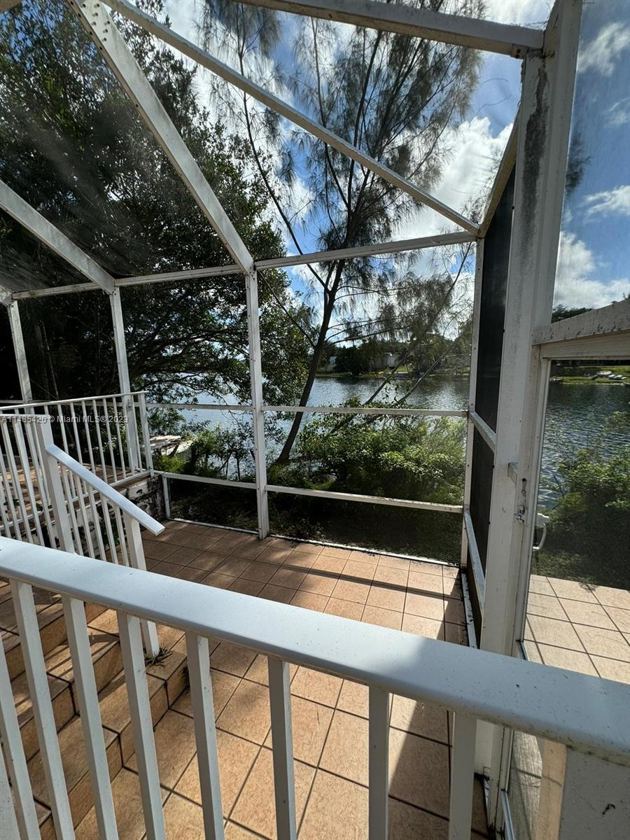 SKY LAKE - Residential Lease