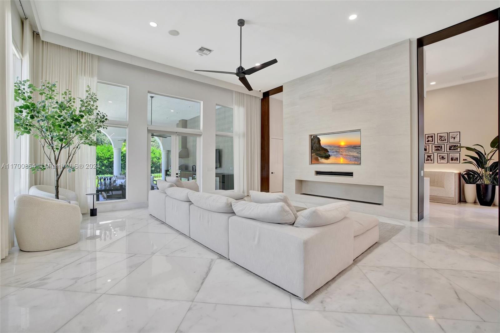 KAPOK GROVE ESTATES - Residential