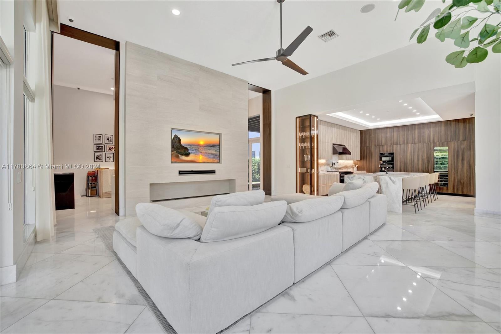 KAPOK GROVE ESTATES - Residential