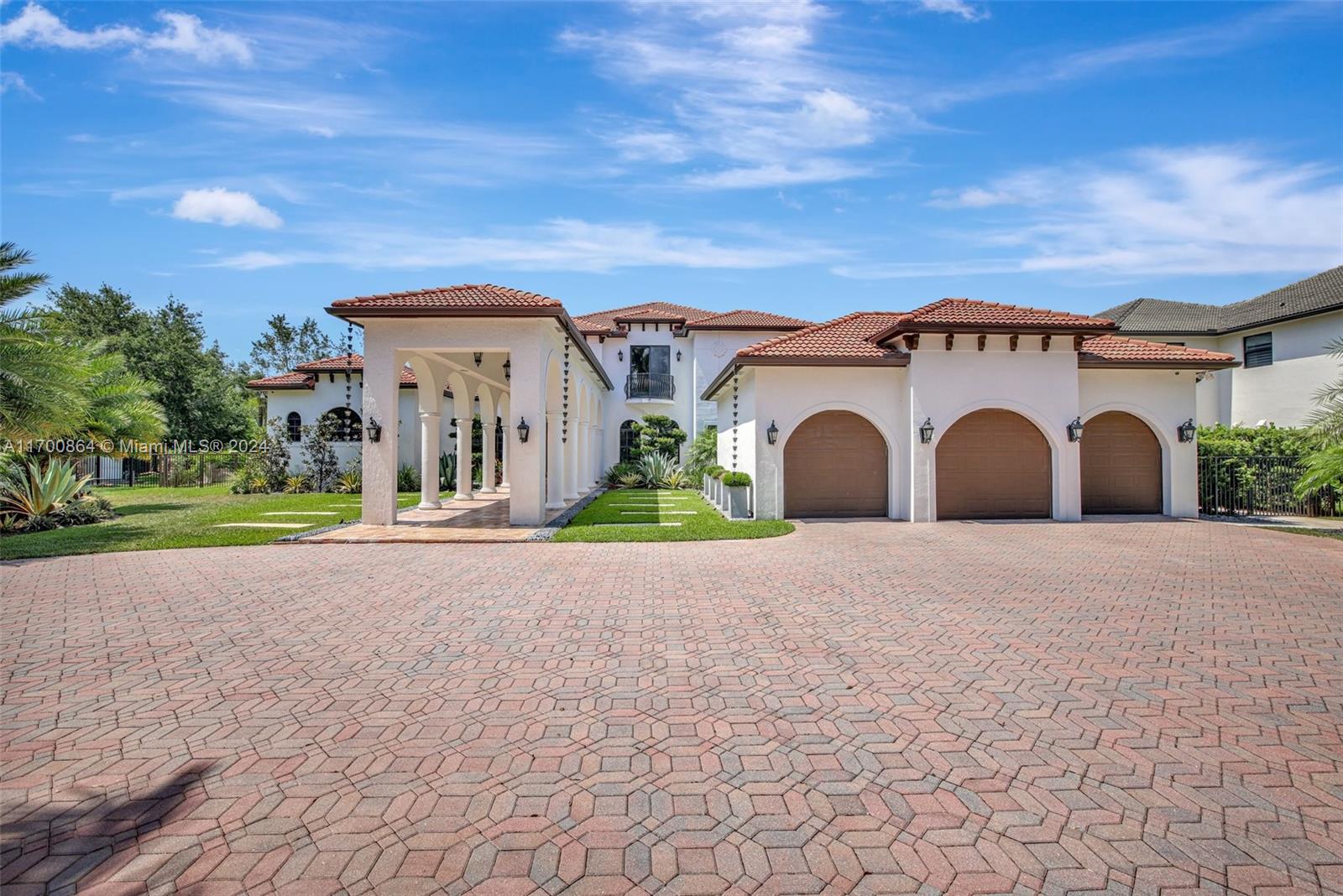 KAPOK GROVE ESTATES - Residential