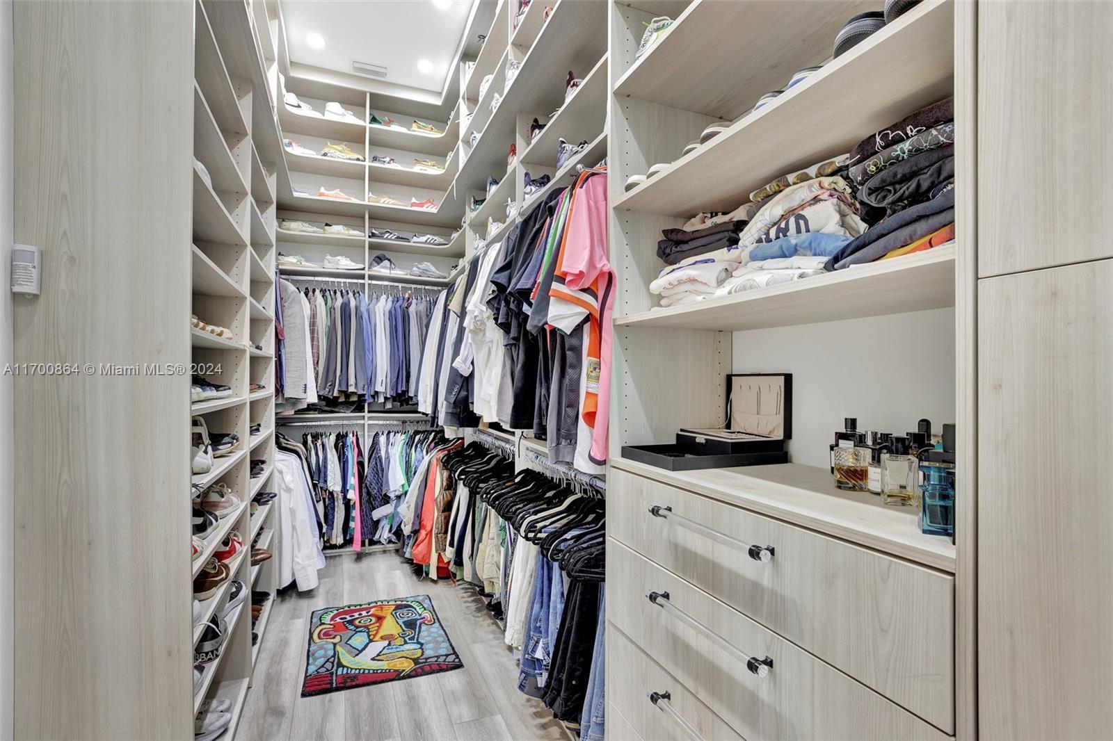 KAPOK GROVE ESTATES - Residential