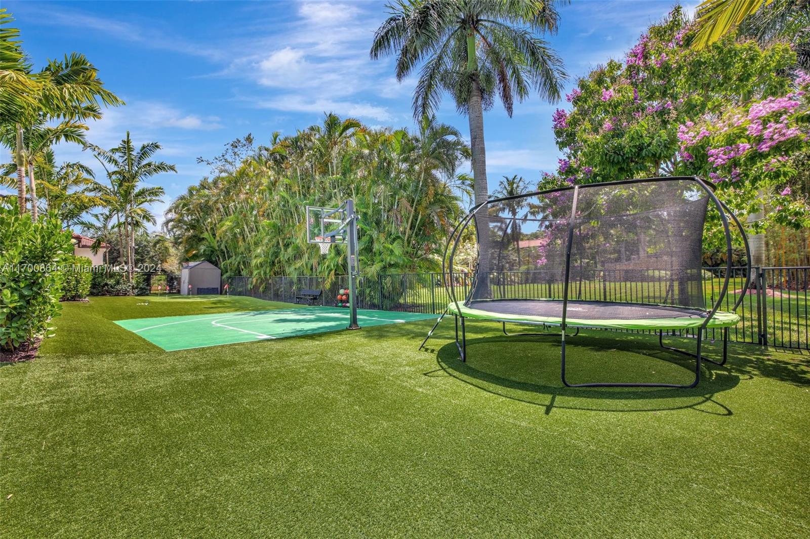 KAPOK GROVE ESTATES - Residential