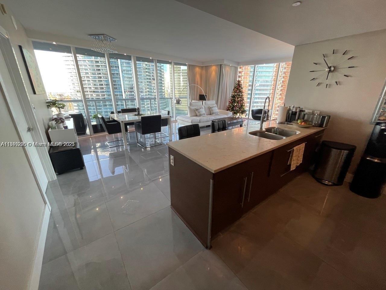 ICONBRICKELL CONDO NO 1 - Residential Lease