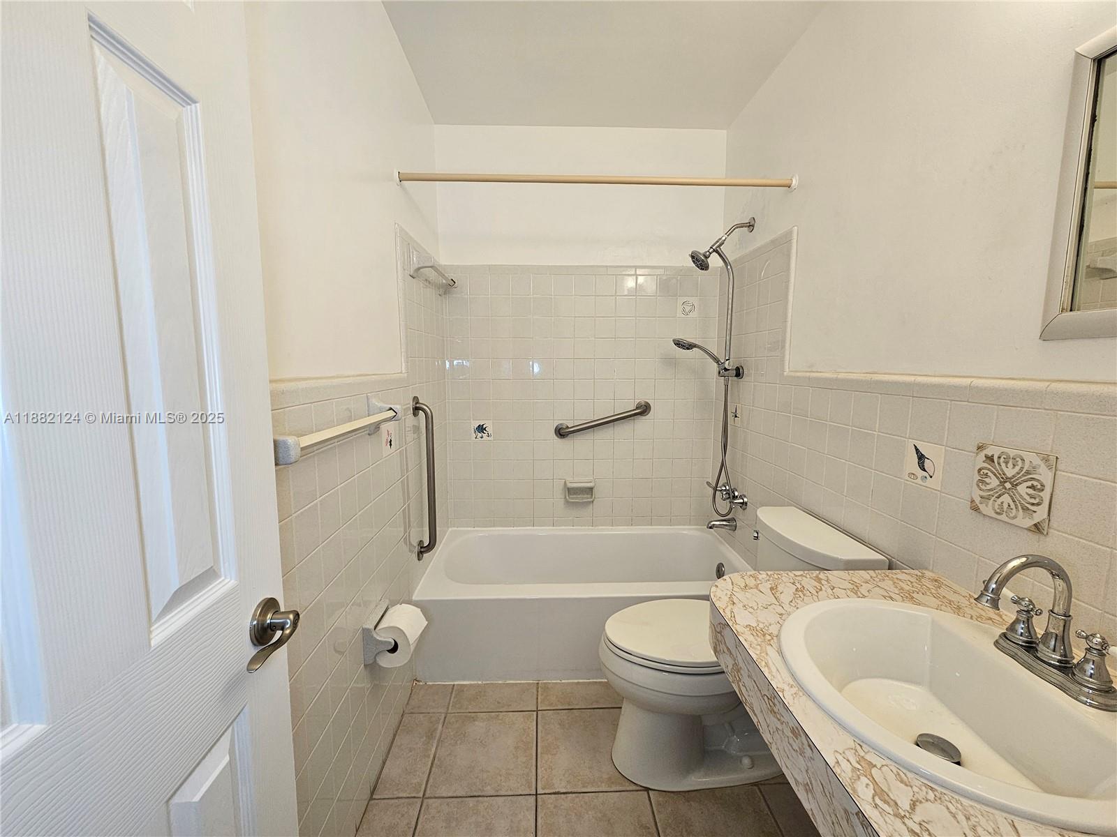 JELKS ESTATES - Residential Lease