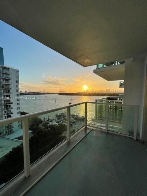 1000 West Ave 927 Miami Beach FL 33139