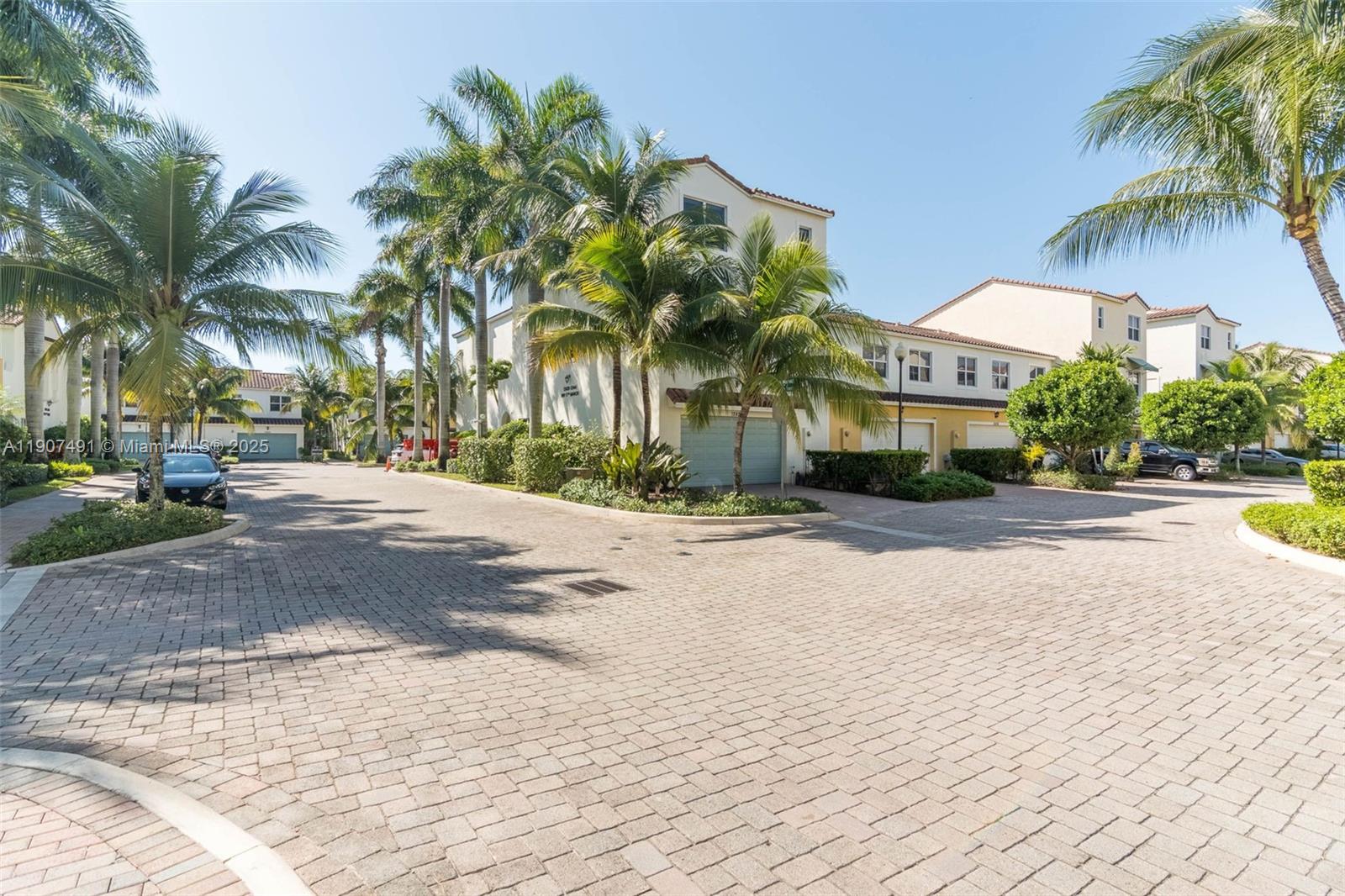 PEMBROKE FALLS-PHASE 1 - Residential