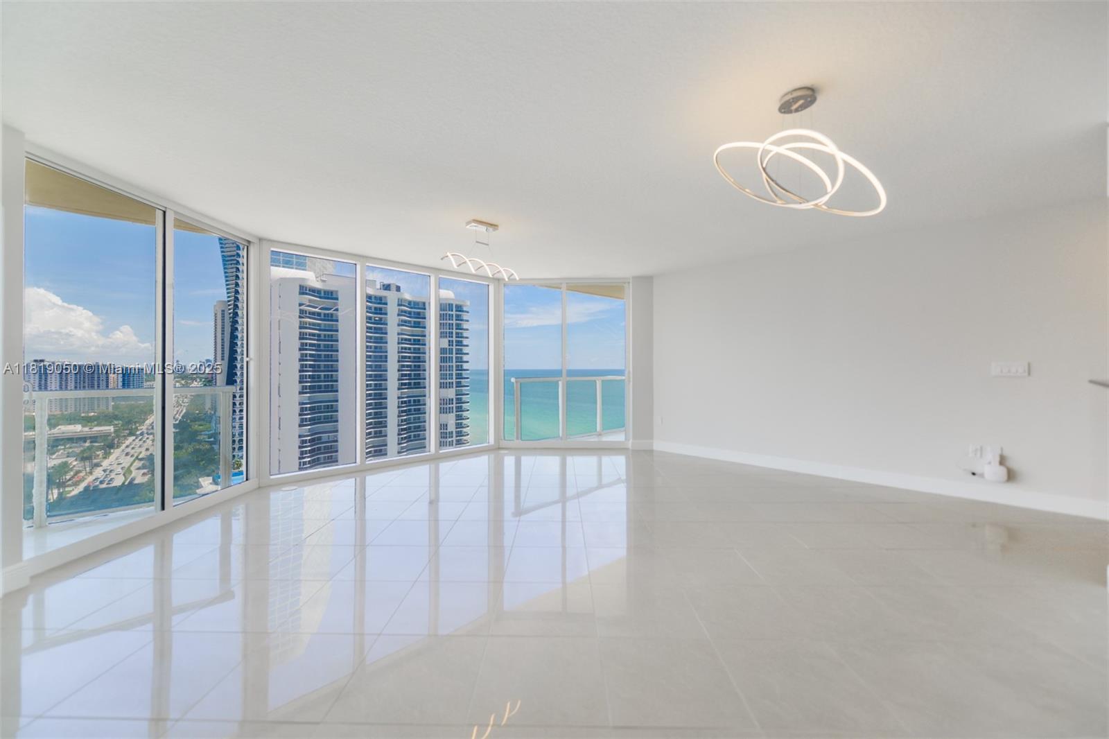 16699 Collins Ave 2107