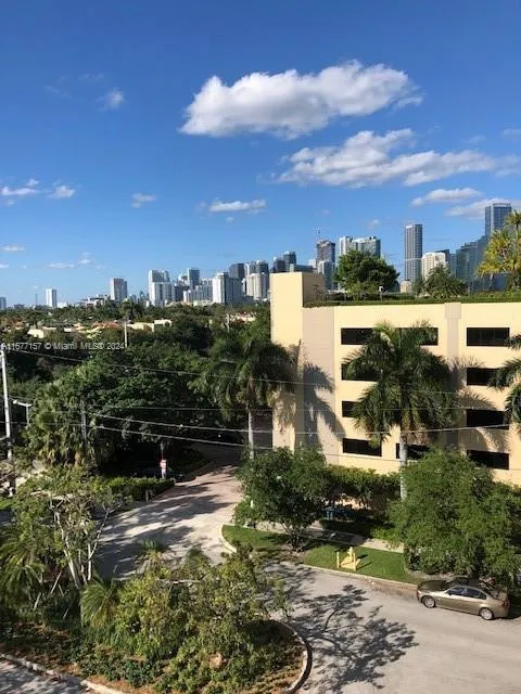 Miami, Florida 33129, United States, 2 Bedrooms Bedrooms, ,2 BathroomsBathrooms,Residential,Active,38620