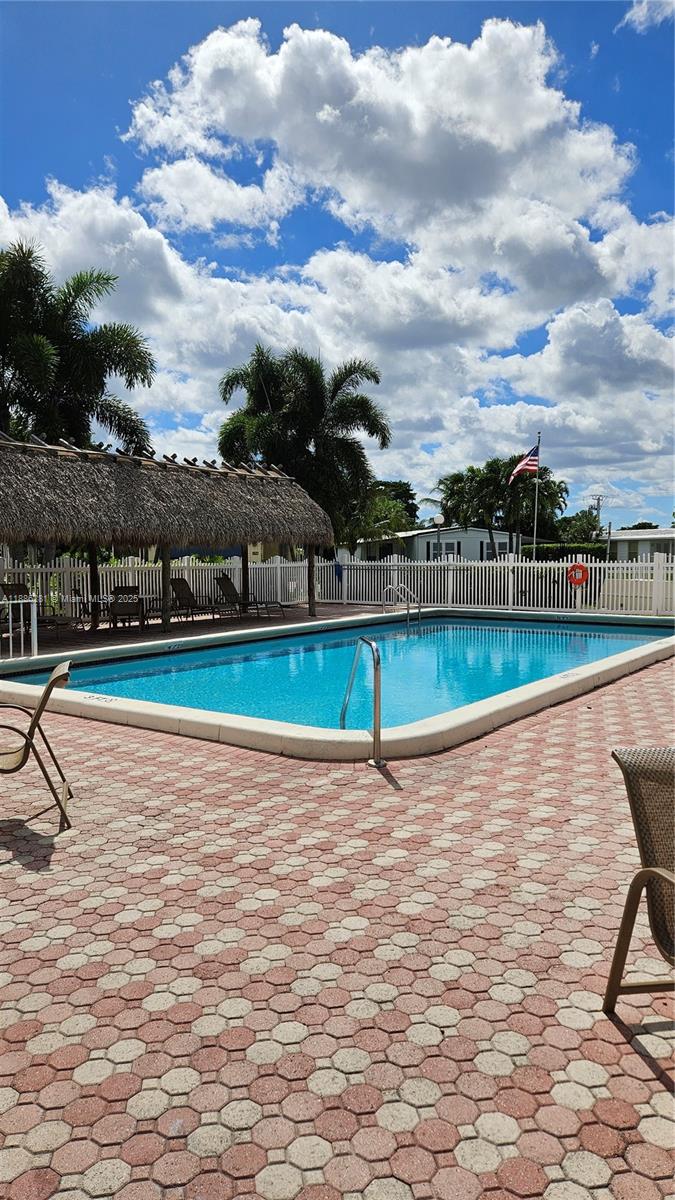 HIGHLAND MEADOWS ESTATES - Residential