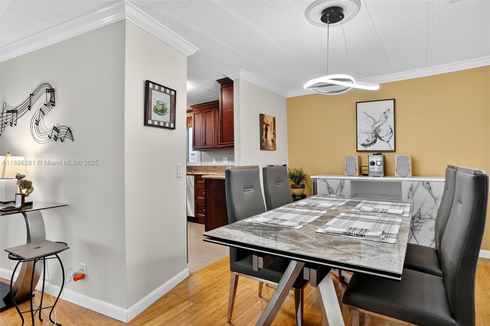 HIGHLAND MEADOWS ESTATES - Residential