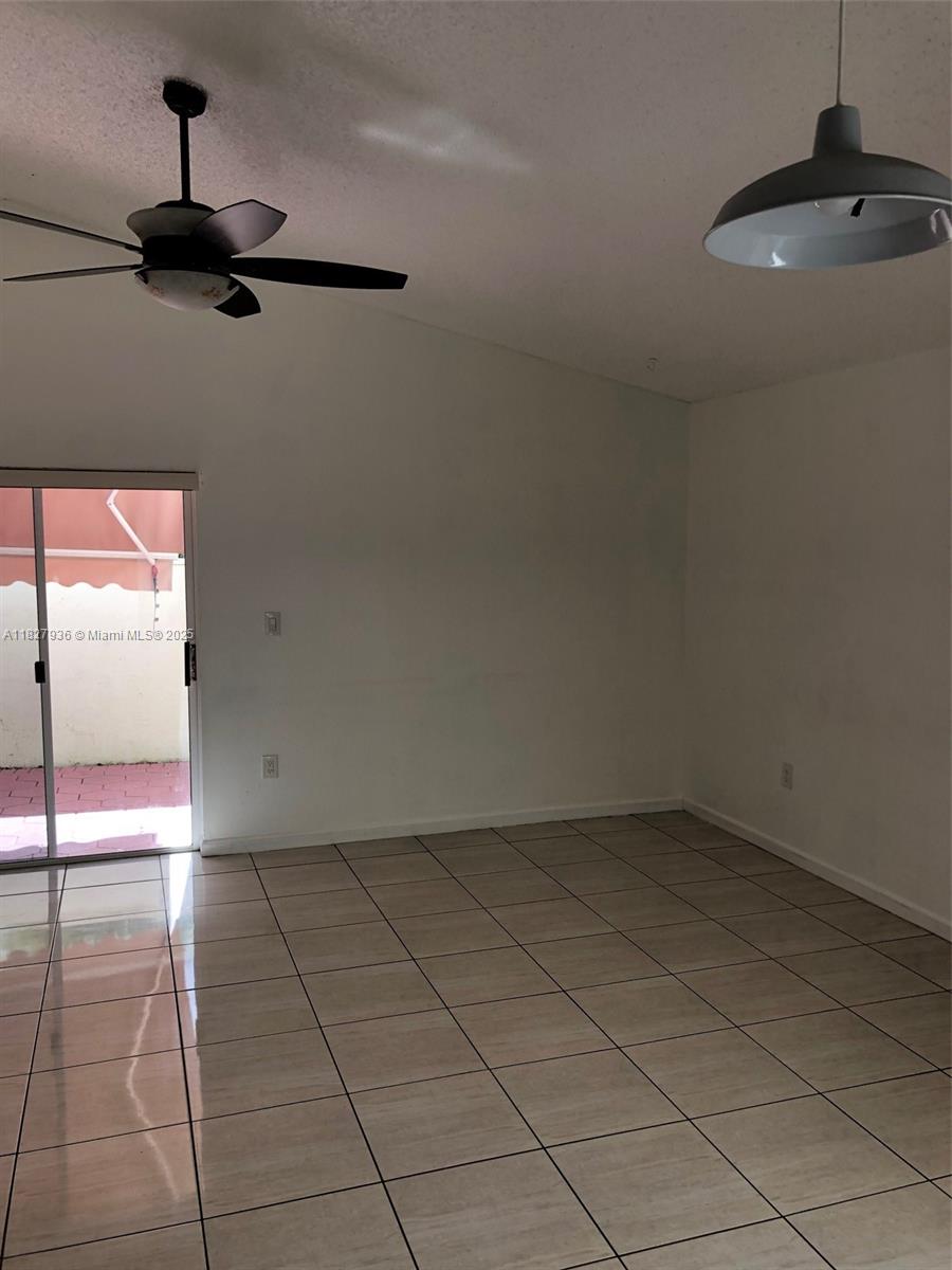 6132 NW 181st Terr Cir W 6132