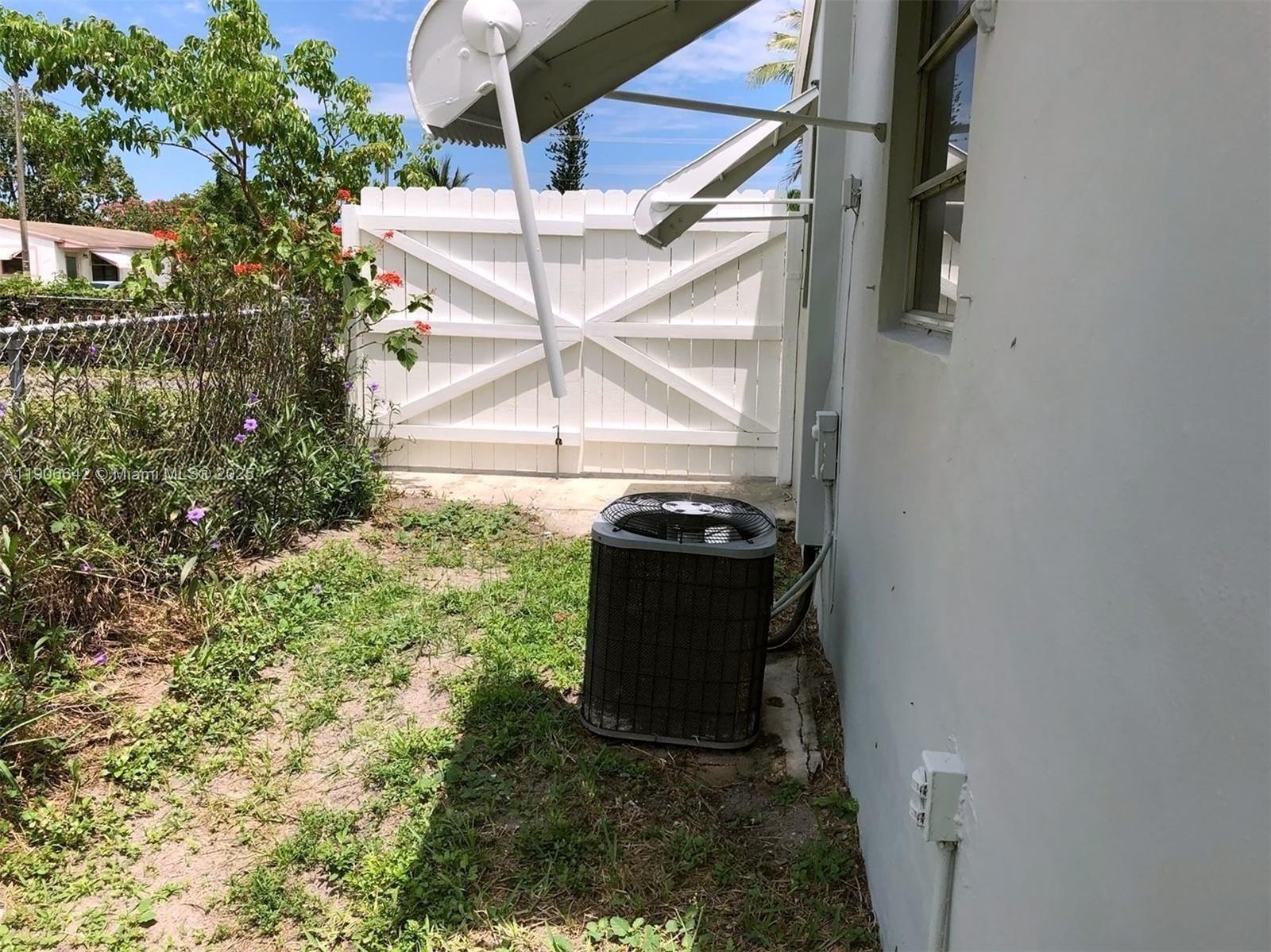 BOULEVARD HEIGHTS SEC 4 - Residential Lease