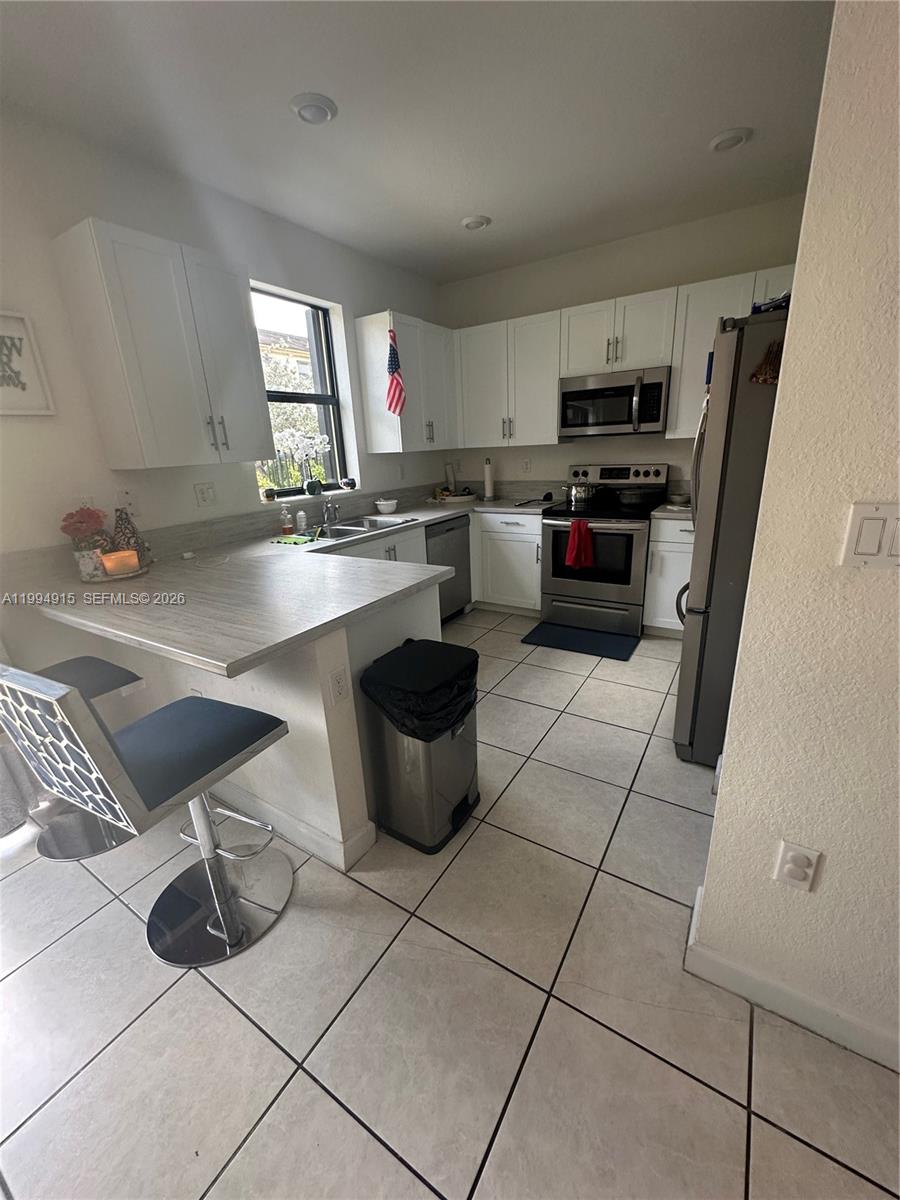 TROTTERS CHASE - Residential