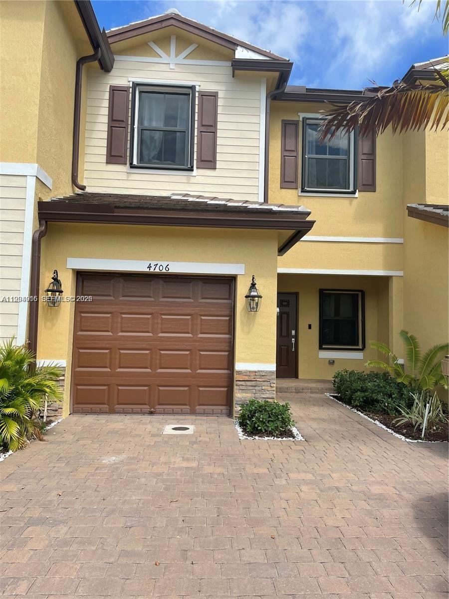 Photo of 4706 Santa Cruz Way, Davie, FL 33314 (MLS # A11994915)