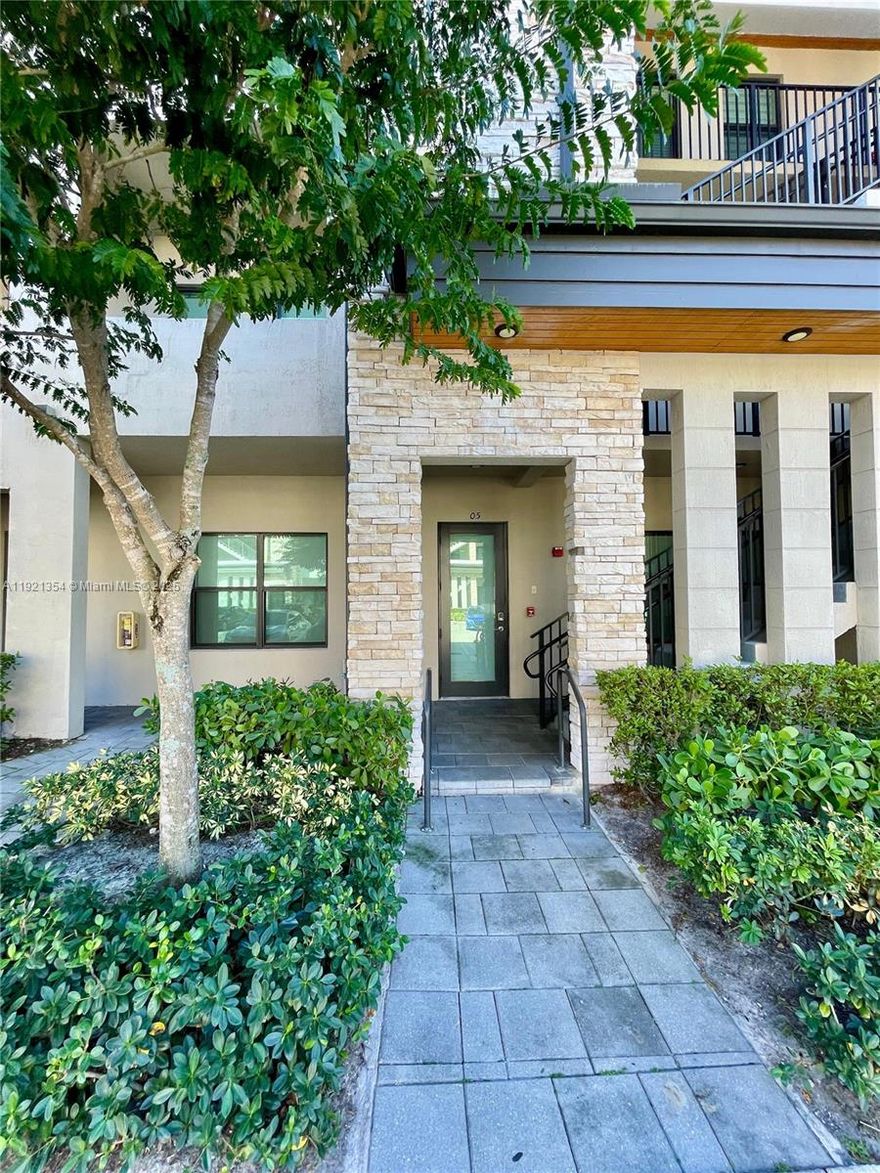 Stunning 1st floor 2 bedroom/2Bathroom condo with patio, located in the heart of Doral. IMPACT RESISTANT WINDOWS AND DOORS | WHITE PORCELANATO FLOORS | STAINLESS STEEL APPLIANCES | MODERN CABINETS IN THE KITCHEN AND BATHS | QUARTZ COUNTERTOPS (PAVED PATIO | GATED COMMUNITY. CENTRALLY LOCATED. THIS DEAL WILL NOT LAST. Apex community is located in Central Park. State of the art community and common areas perfect for urban living that include a large ballroom with a kitchen perfect for catering your private gatherings, a billiard room, internet and business center room, children's playroom, fitness center, tennis and basketball courts, soccer field and a large pool among other entertainment. Close to shops, restaurants, and easy access to major highways and great schools