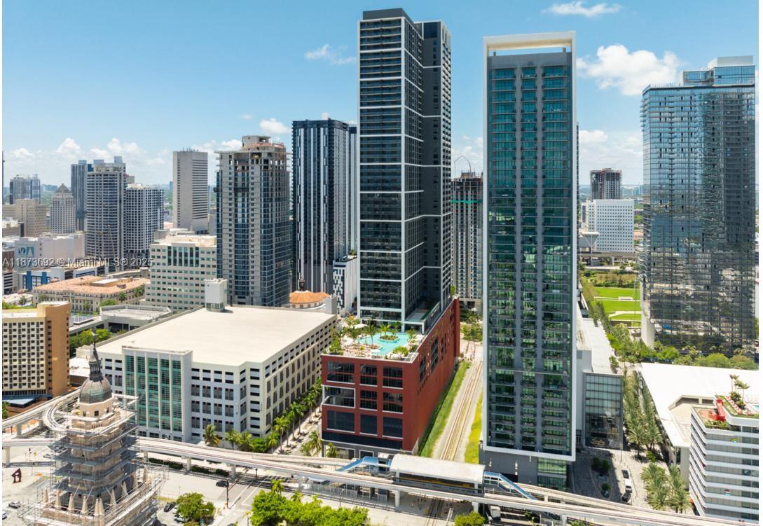 Experience the pinnacle of luxury living at Nativo Miami, a newly constructed, fully furnished residence in the heart of Downtown. This stunning 1-bedroom, 1-bathroom condo spans 410 square feet, boasting breathtaking views of the Miami skyline. Designed with soaring ceilings and floor-to-ceiling glass sliding doors, this modern smart condo offers seamless technology integration and high-speed internet. Residents enjoy world-class amenities, including a state-of-the-art gym, pool, spa, sauna, social and kids’ rooms, and three exceptional onsite restaurants. With 70,000 square feet of thoughtfully curated social spaces, Nativo delivers an unparalleled live, work, and play lifestyle.