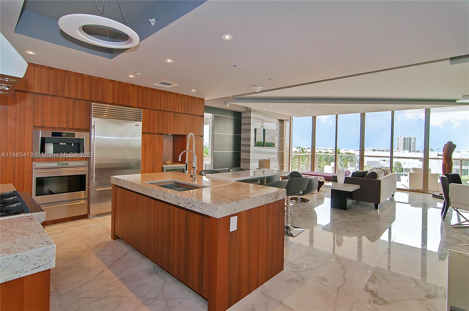 BAL HARBOUR NORTH SOUTH C - Residential Lease