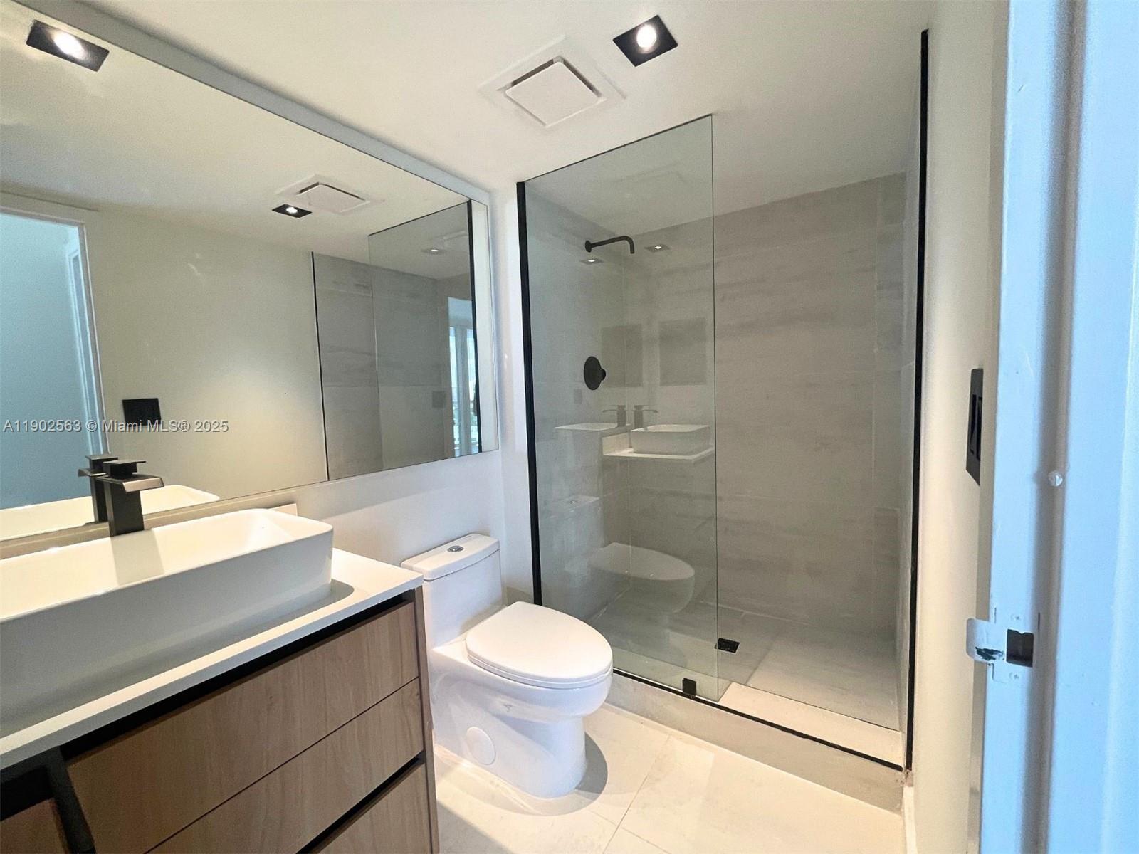 ARLEN HOUSE EAST CONDO - Residential