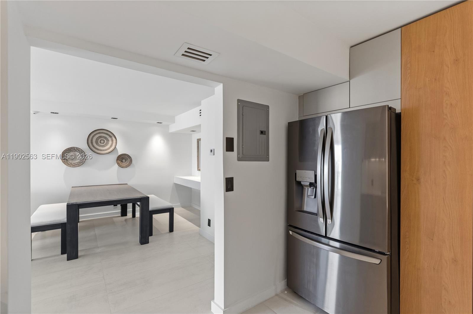 ARLEN HOUSE EAST CONDO - Residential