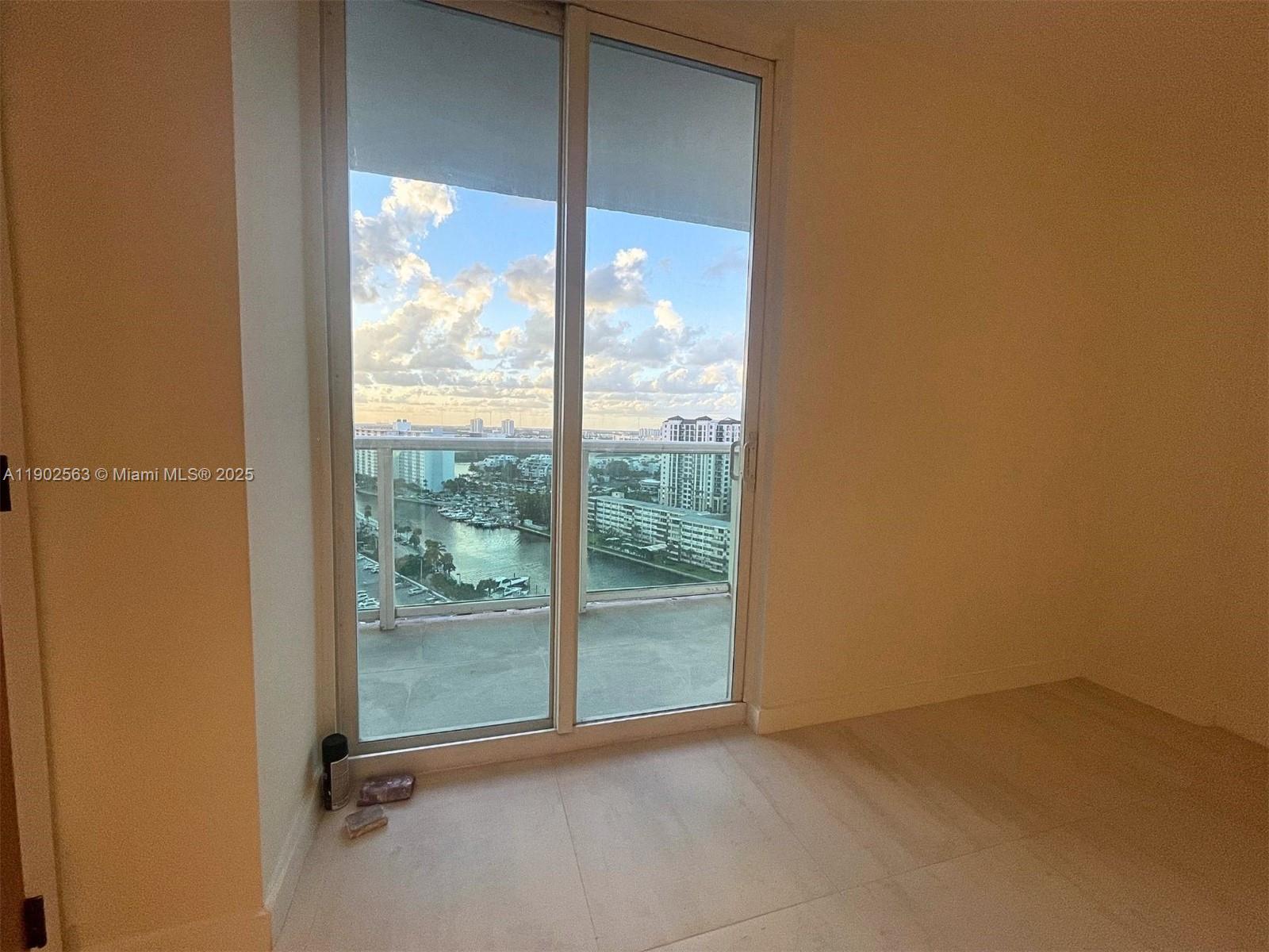 ARLEN HOUSE EAST CONDO - Residential