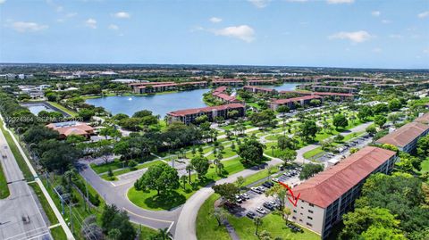 Photo of 1551 SW 135th Ter #314G, Pembroke Pines, FL 33027 (MLS # A12024364)